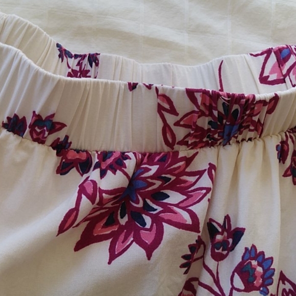 Old Navy Off the Shoulder Lined Floral Bell Sleeve Tunic Top /Mini Dress XS - Picture 9 of 12